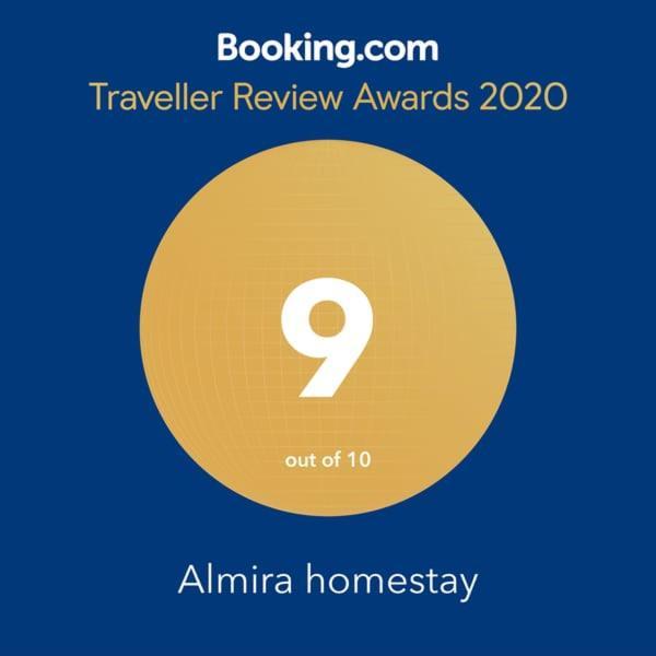 Almira Homestay Jambi Exterior photo